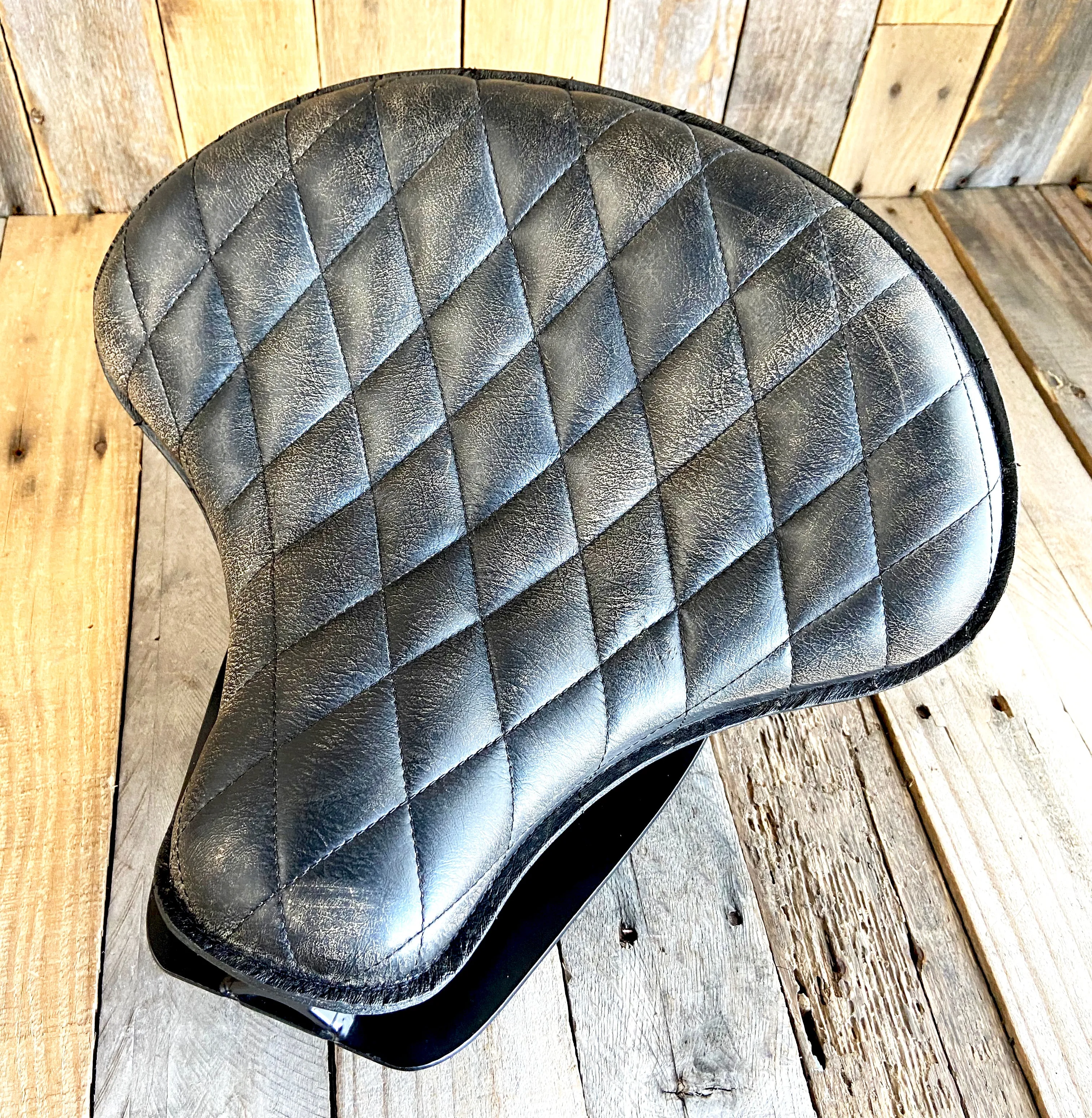 2015-2024 Indian Scout Bobber Spring Seat Leather Mounting Kit Tractor B Diamond