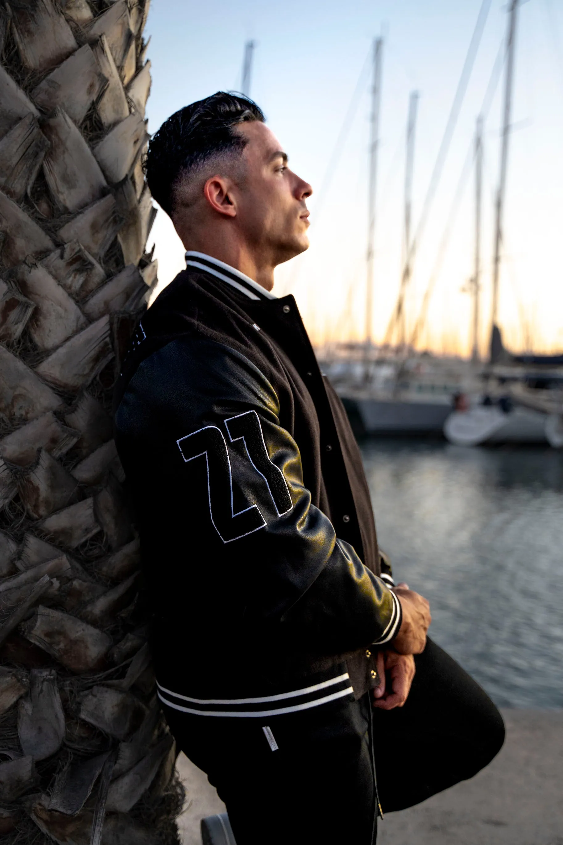 Bomber Legend Limited Edition - Black Leather