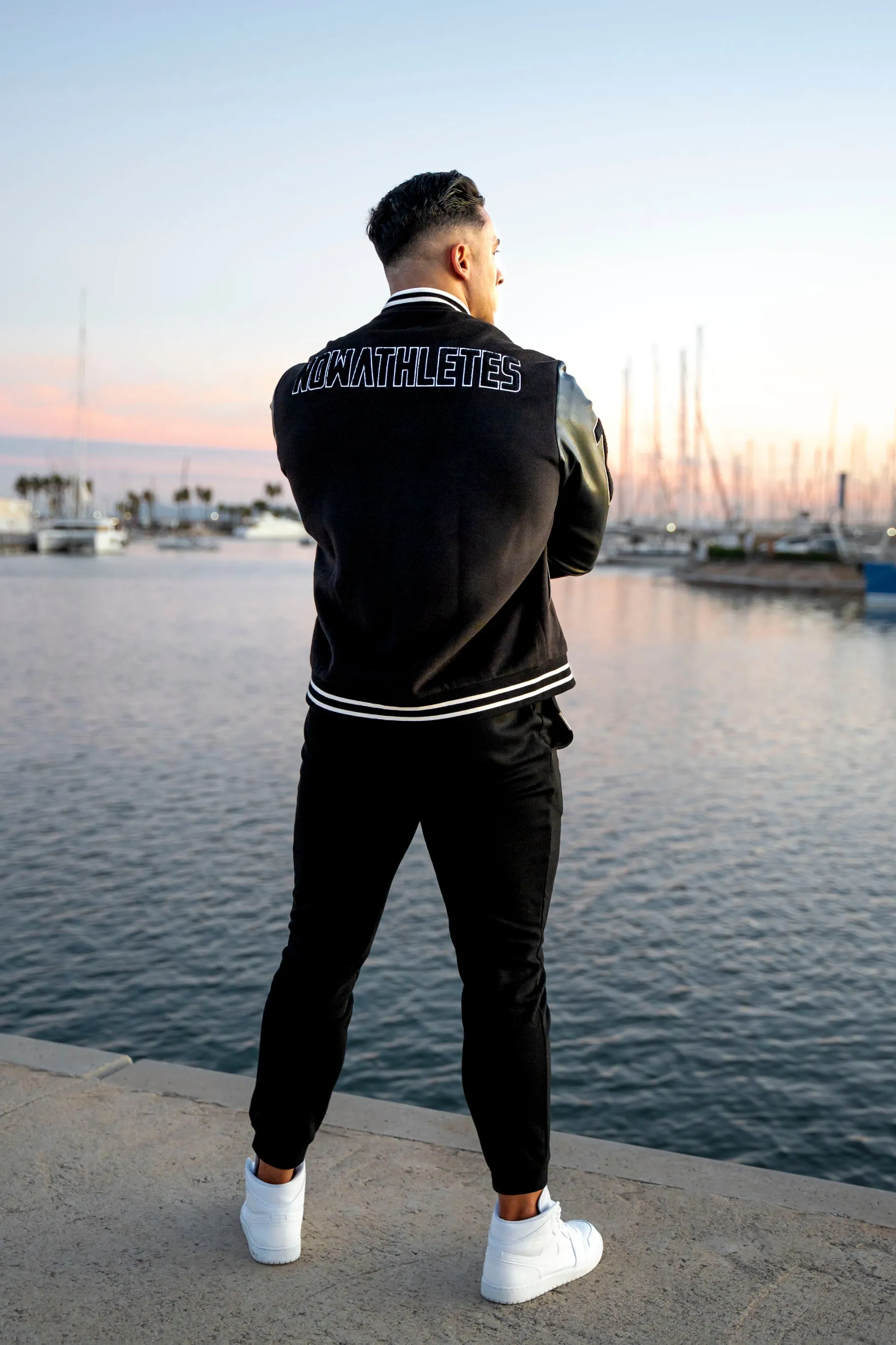 Bomber Legend Limited Edition - Black Leather