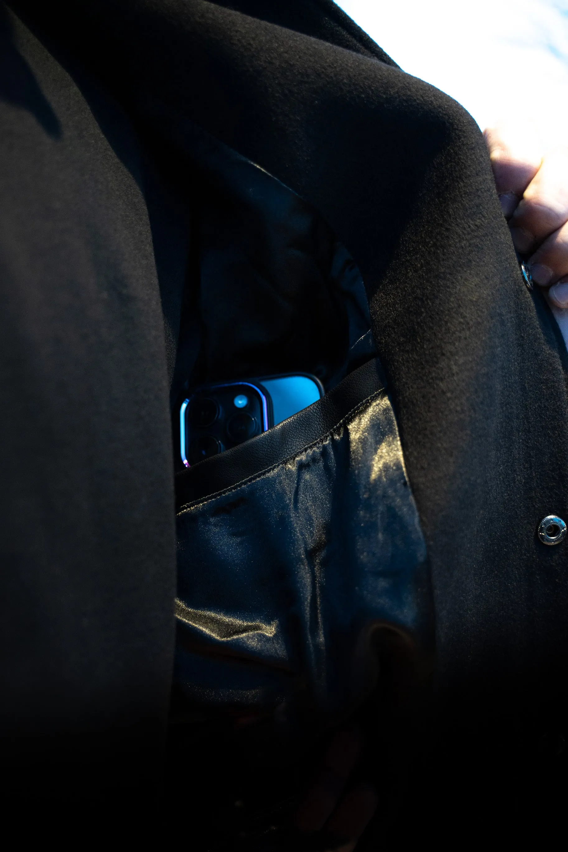 Bomber Legend Limited Edition - Black Leather
