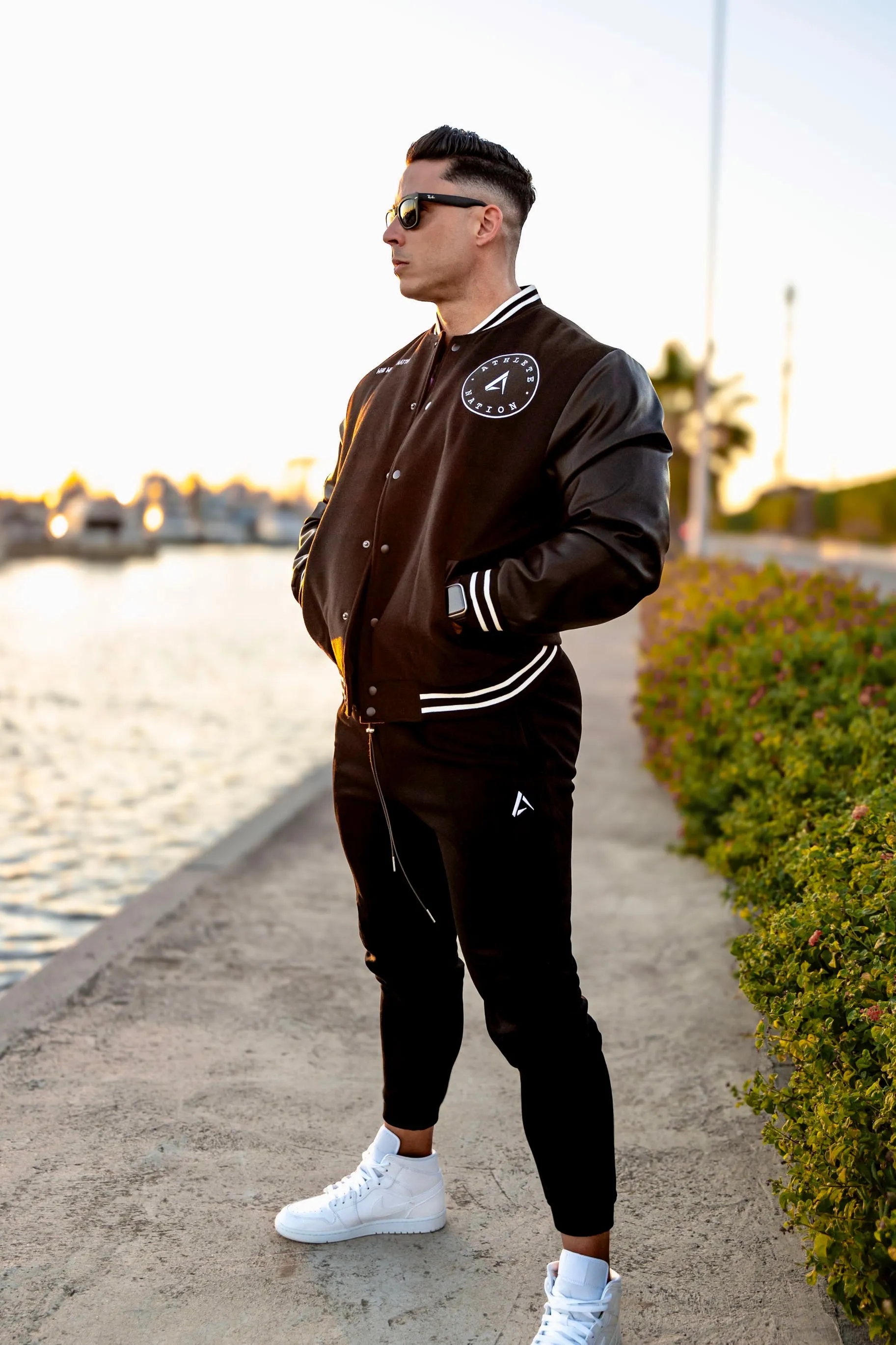 Bomber Legend Limited Edition - Black Leather