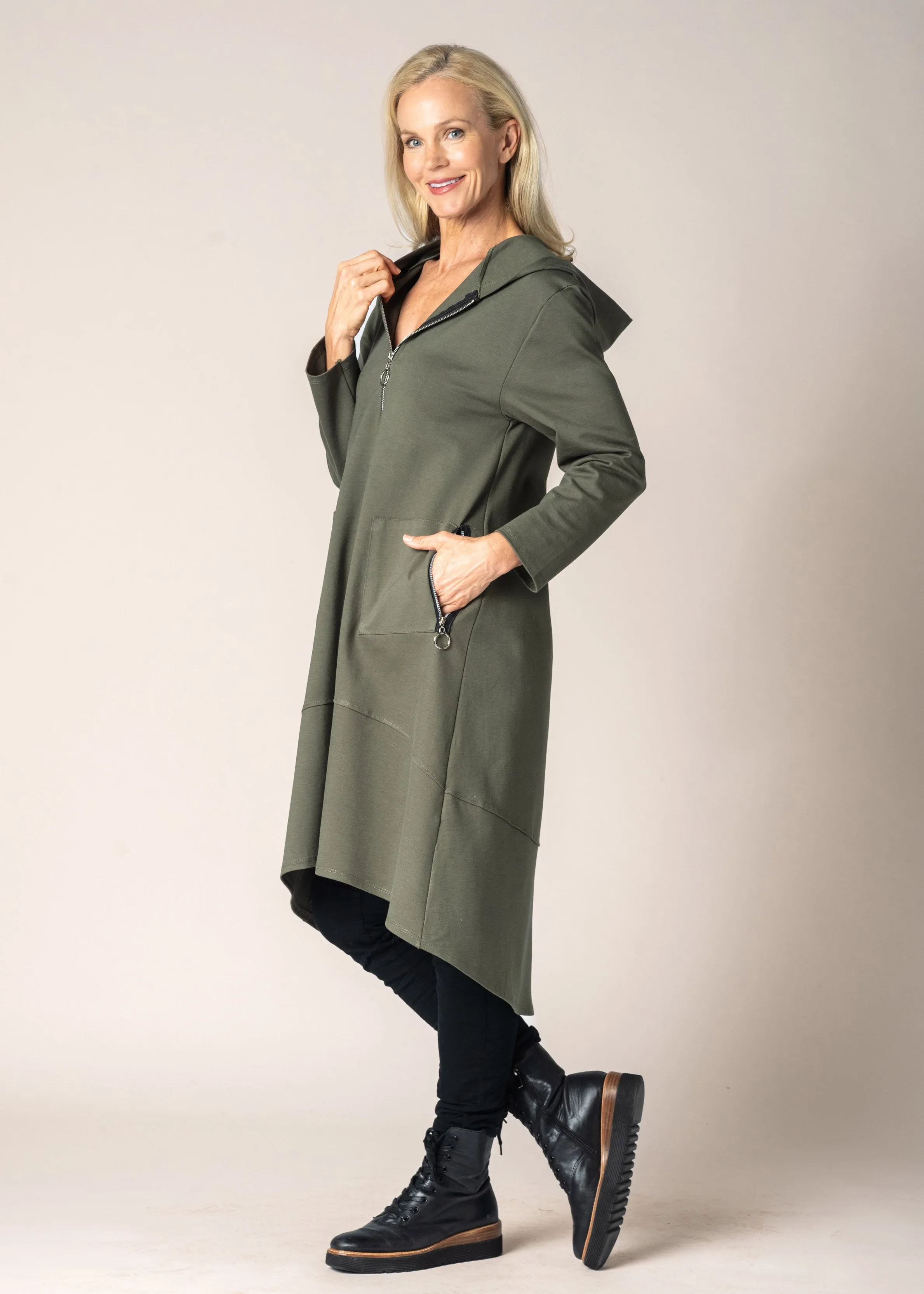 Emmsa Jacket in Khaki