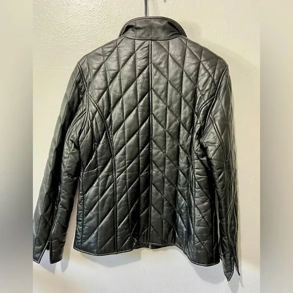 Gallery Genuine Leather Quilted Bomber Jacket - Medium