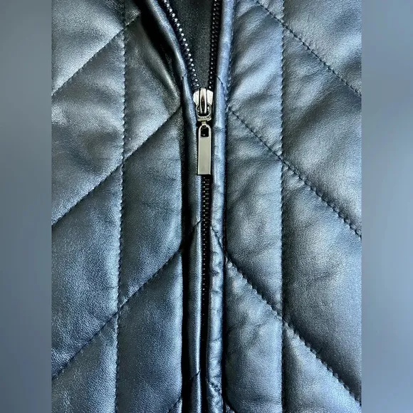 Gallery Genuine Leather Quilted Bomber Jacket - Medium