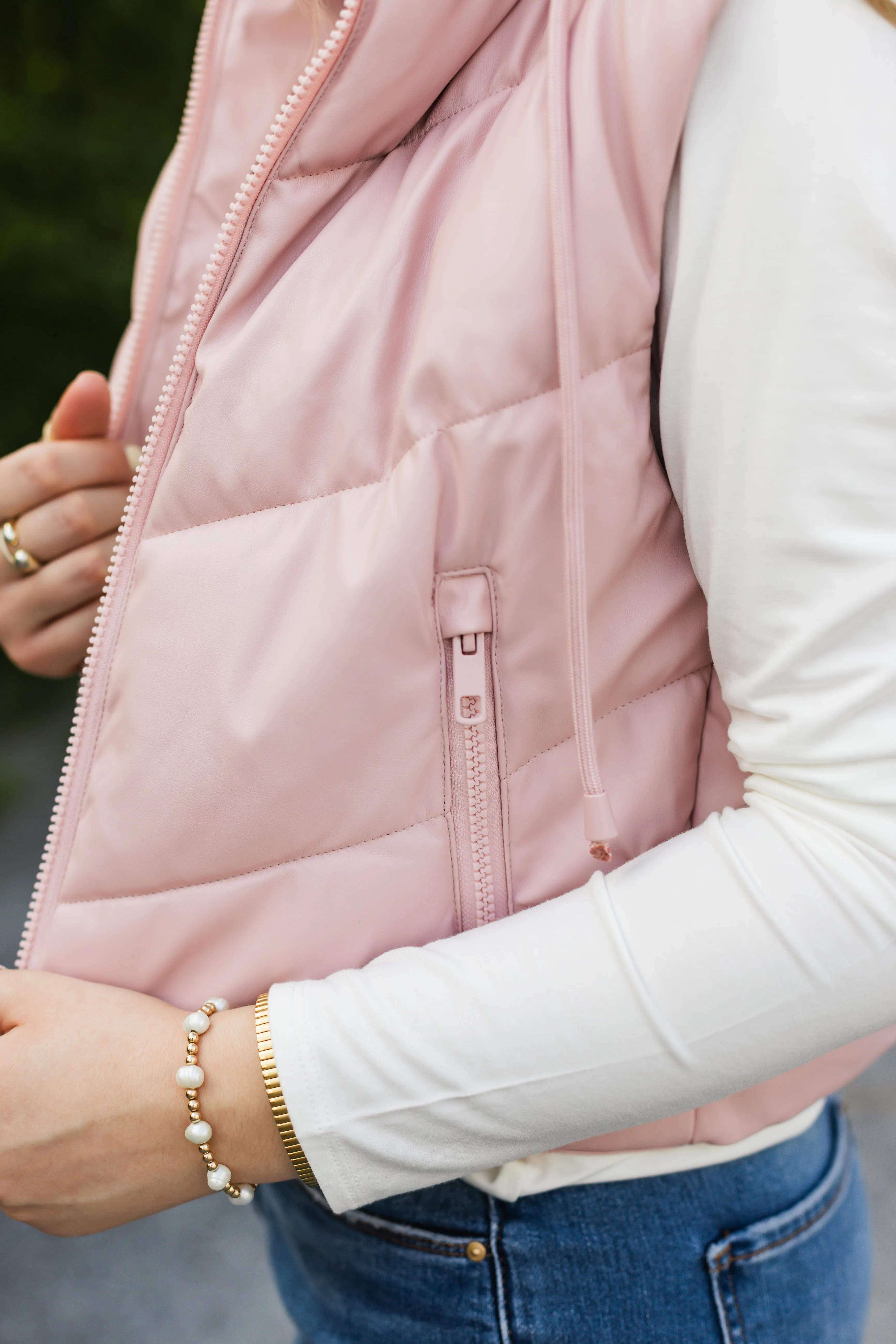 kenna vest in blush