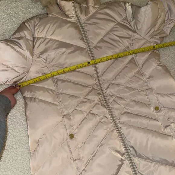 Kenneth Cole Reaction Beige Quilted Down Faux Fur Coat XXL EUC