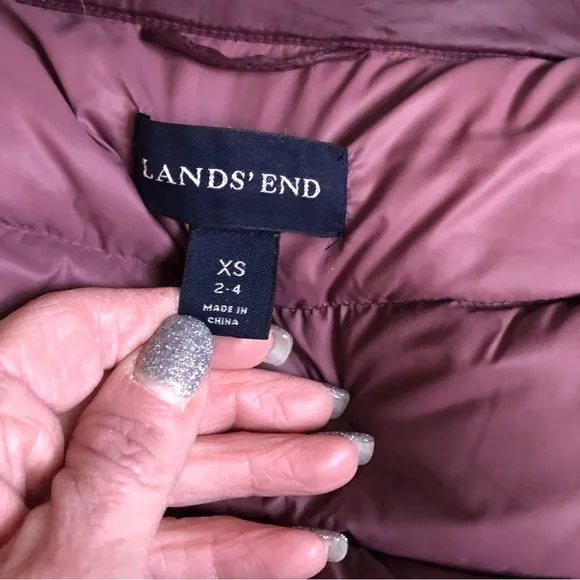 Lands’ End Burgandy down puffer 3/4 length jacket XS