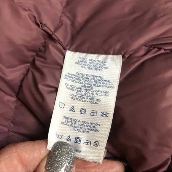 Lands’ End Burgandy down puffer 3/4 length jacket XS