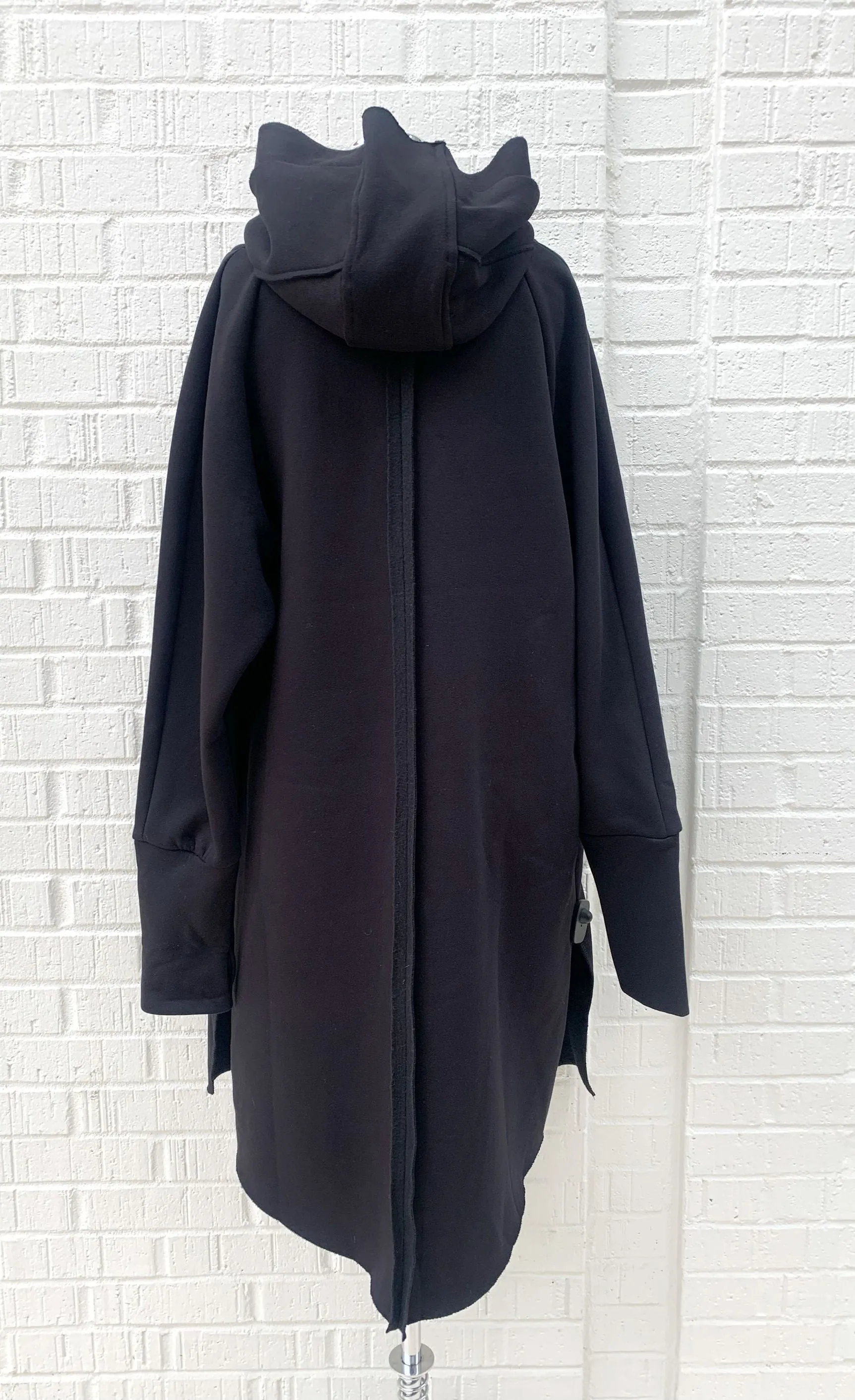 Lotus Eaters Juniper Black Coat