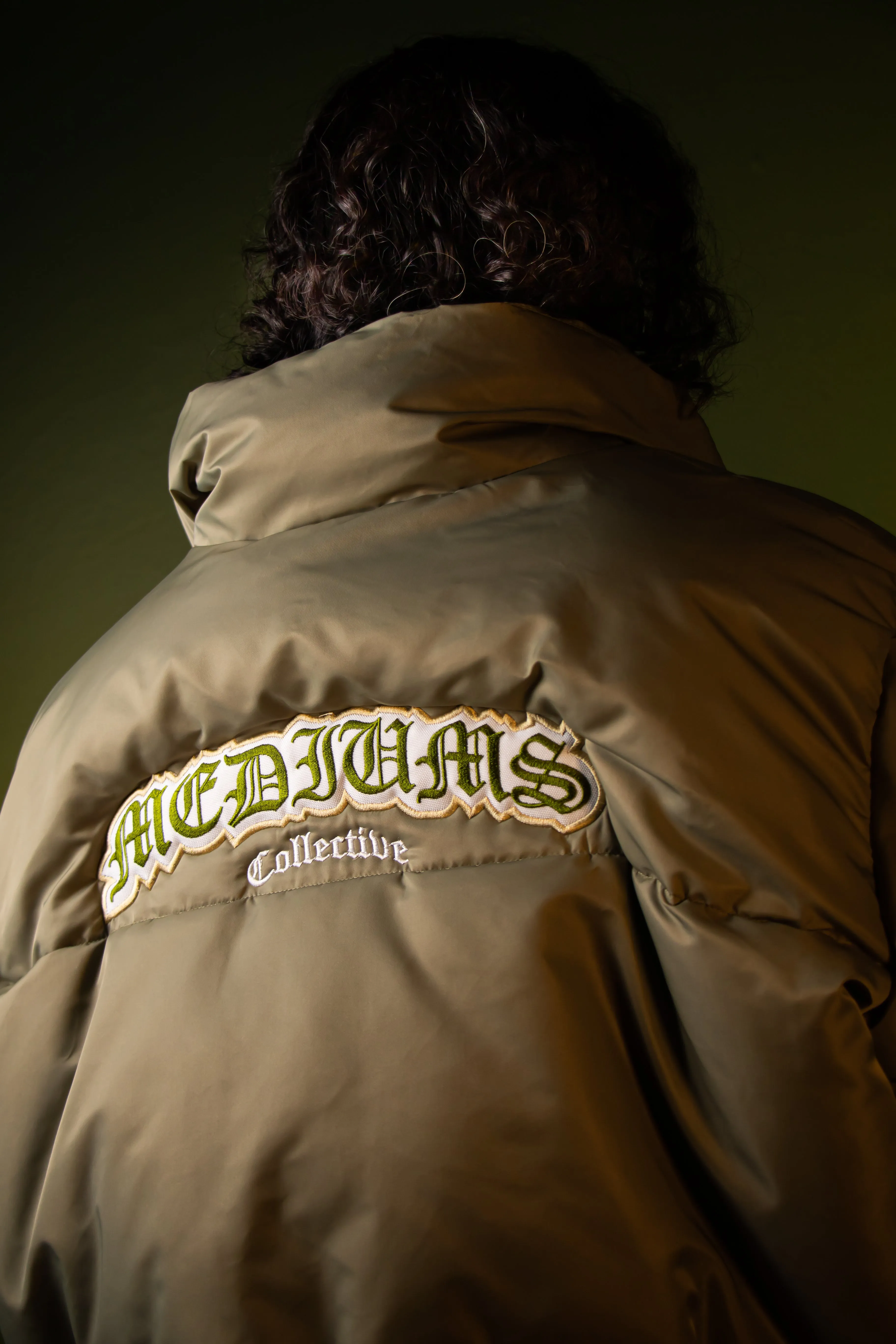 MEDIUMS Puffer Jacket - Olive Green