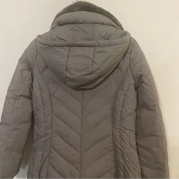 MICHAEL KORS Down Filled Quilted Puffer Parka Coat - Gray Size S