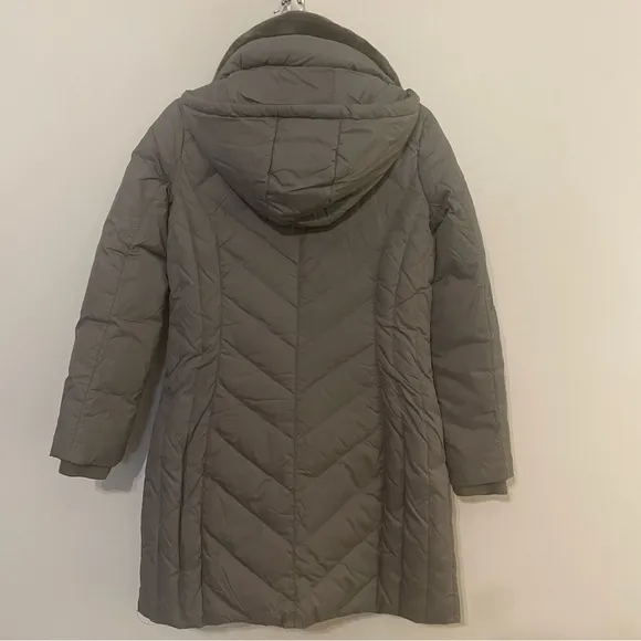 MICHAEL KORS Down Filled Quilted Puffer Parka Coat - Gray Size S