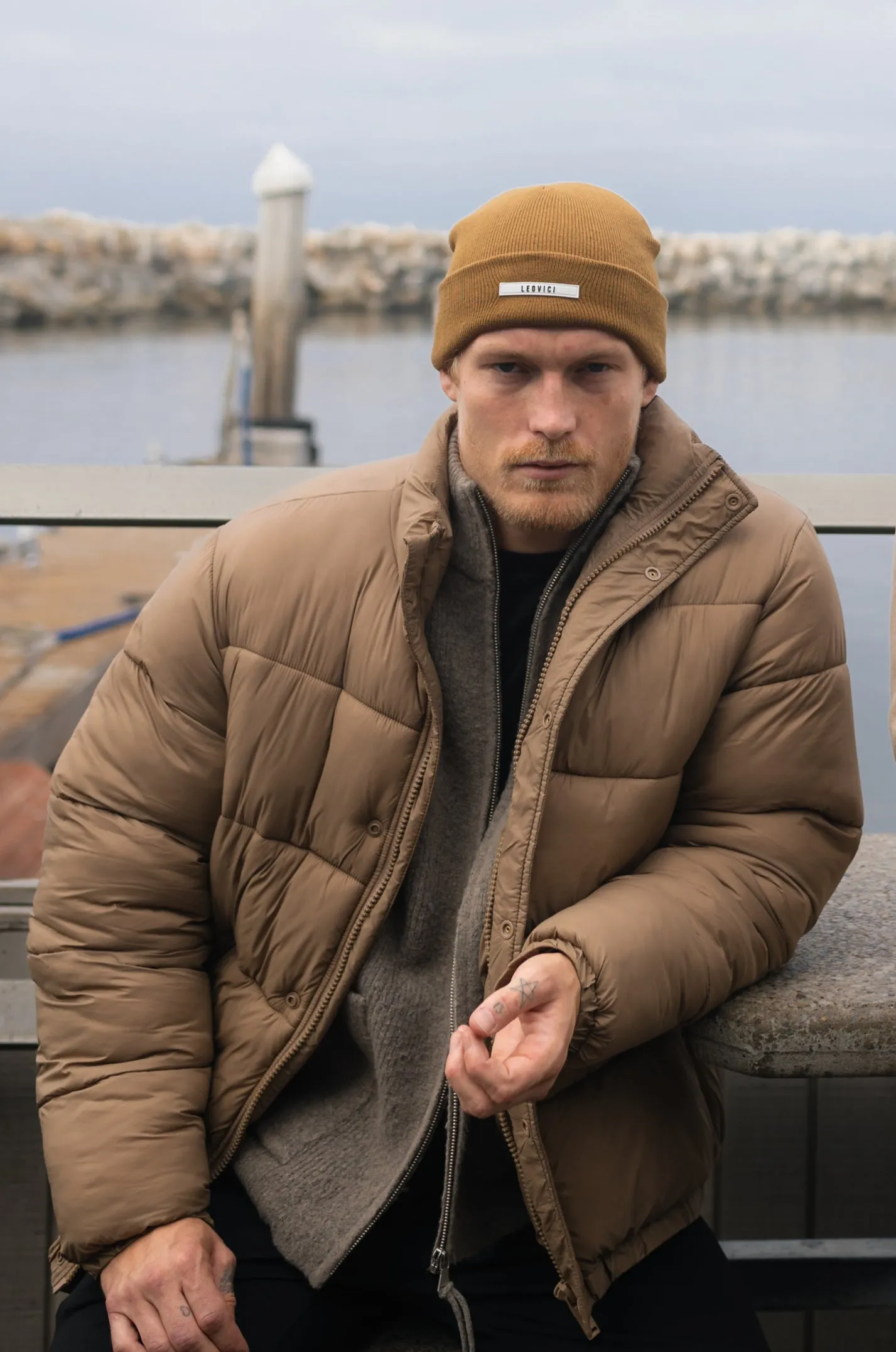 Puffer Jacket - Brown