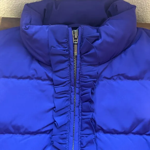 Talbots The Puffer Ruffle Front Vest Womens XS Royal Purple Warm Down Filled NWT