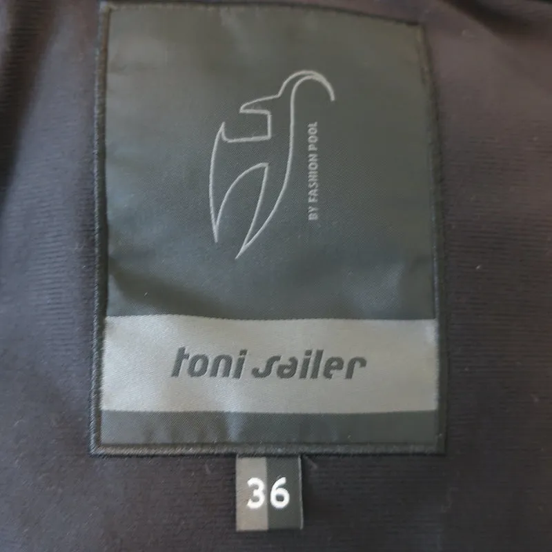 Toni Sailer Fur-Trim Hooded Down Puffer Vest Silver Size 36