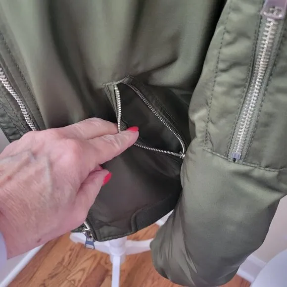 Topshop Satin Feel Bomber Jacket Olive Green Full Zip Coat Women's Size 2 XS