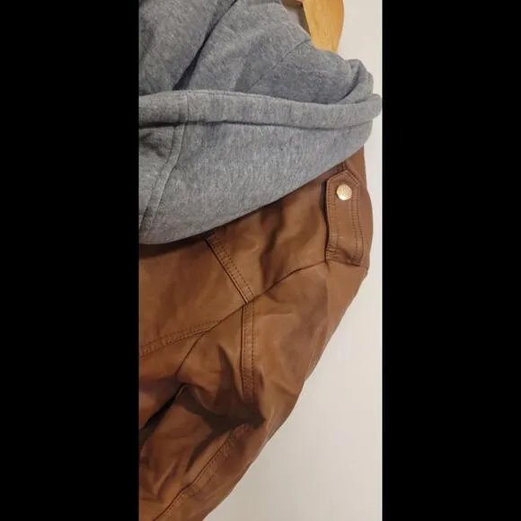 Wantdo Women's Faux Leather Brown Motorcycle Bomber Jacket Removable Hood Small