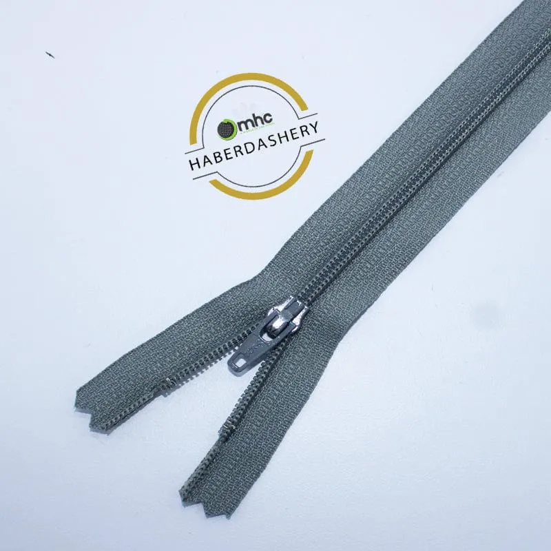 Ykk Nylon Zips 45cm